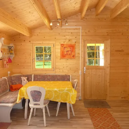 Semesterbostad Holz-blockhaus Fuer Vier Personen Mit Terrasse By Interhome
